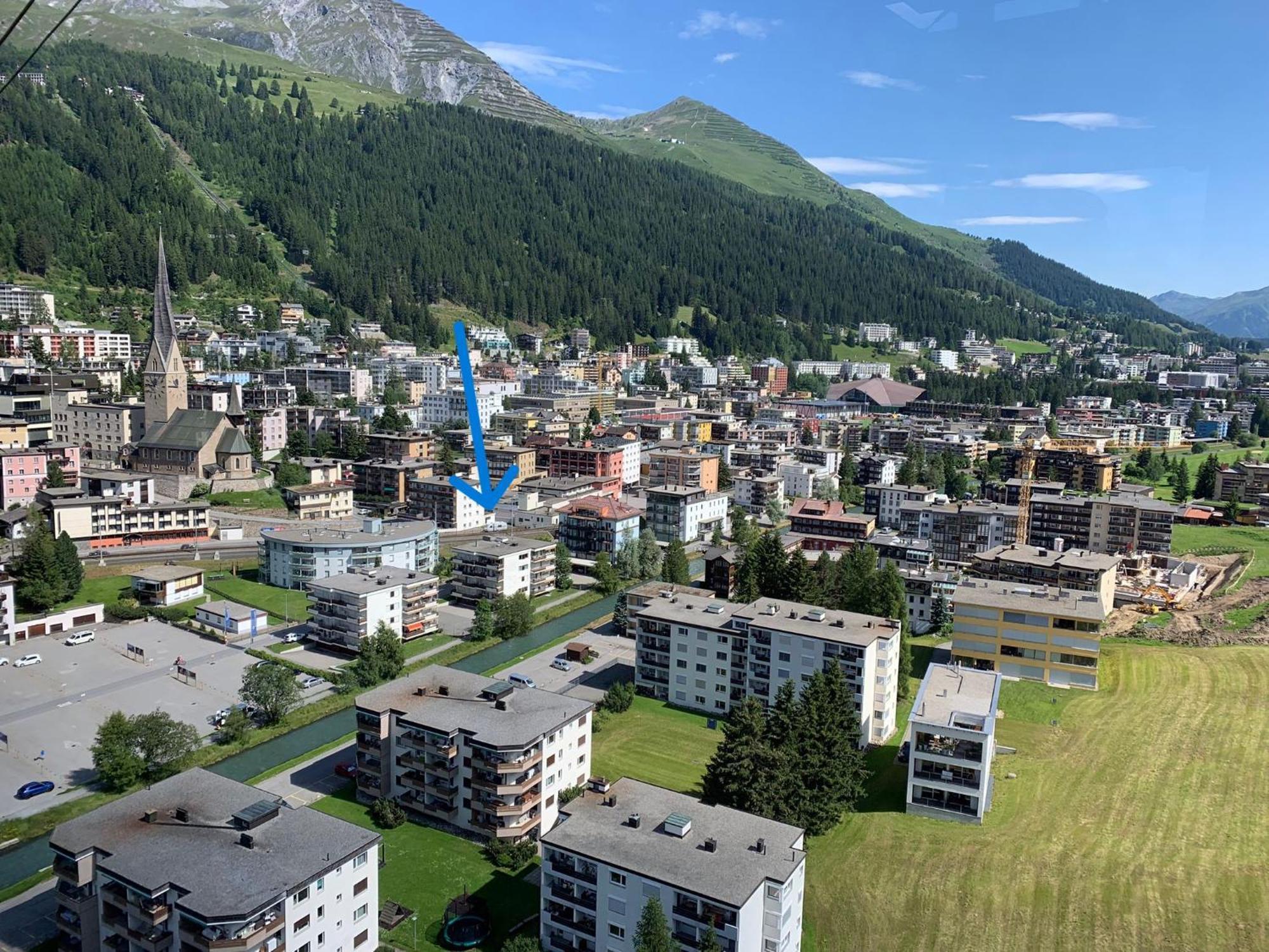 Holiday Apartment Bolgen - Close To Everything! Bolgen, Jakobshorn, Bus Stop, Train Station, Supermarket, Ski School, Ski Rentals, Restaurants And More! Давос Экстерьер фото